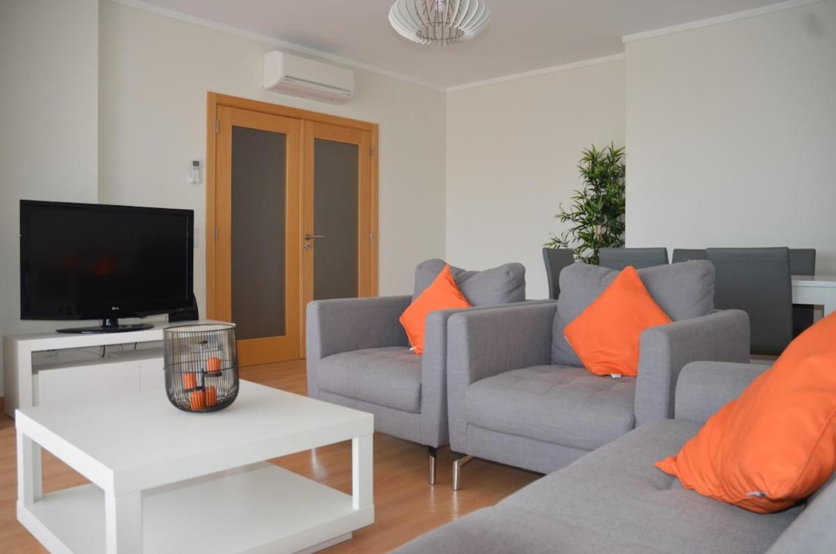 Algarve T2 Apartment With Pool And Balcony In Olhao Luaran gambar